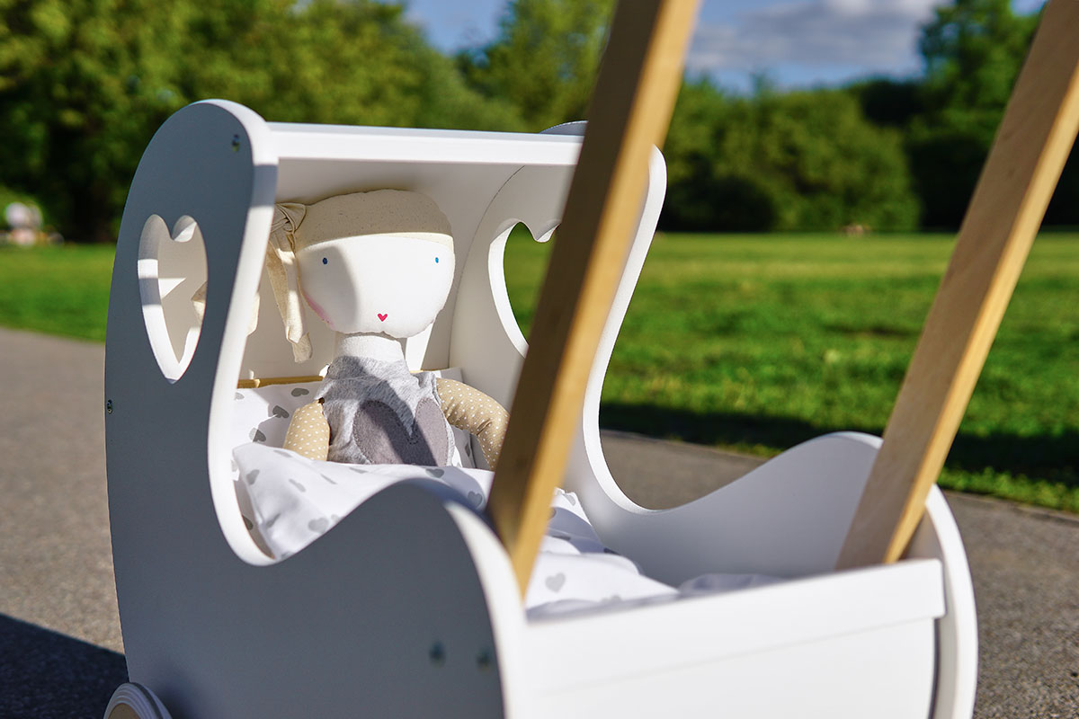 Drewniane mebelki nie tylko dla lal Drewniane mebelki nie tylko dla lal