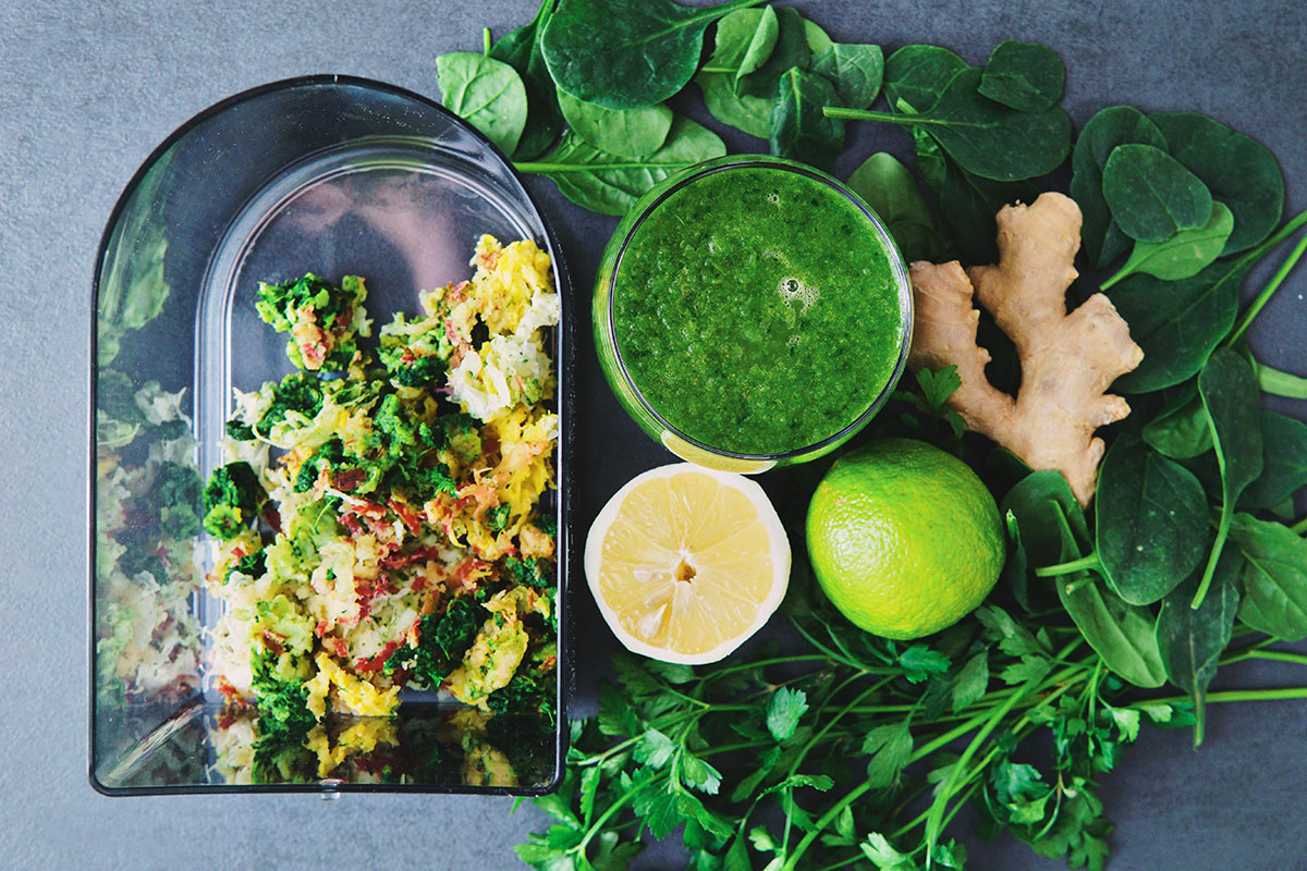 Zielony wyciskany sok